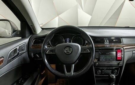 Skoda Superb III рестайлинг, 2013 год, 1 360 000 рублей, 20 фотография