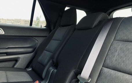Ford Explorer VI, 2014 год, 2 150 000 рублей, 18 фотография