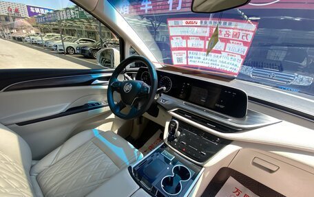 Buick GL8 III, 2020 год, 2 920 000 рублей, 4 фотография