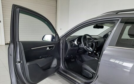 KIA Rio IV, 2021 год, 1 750 000 рублей, 10 фотография