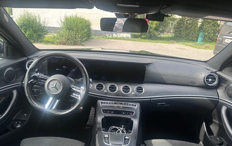 Mercedes-Benz E-Класс, 2021 год, 3 799 000 рублей, 9 фотография