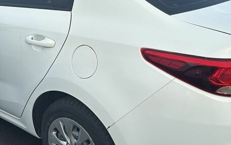 KIA Rio IV, 2017 год, 1 000 000 рублей, 2 фотография