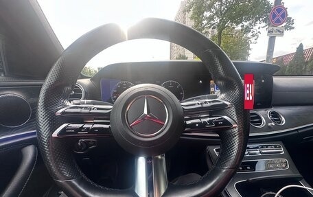 Mercedes-Benz E-Класс, 2021 год, 3 799 000 рублей, 25 фотография