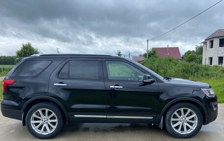 Ford Explorer VI, 2015 год, 2 240 000 рублей, 5 фотография