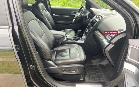 Ford Explorer VI, 2015 год, 2 240 000 рублей, 17 фотография