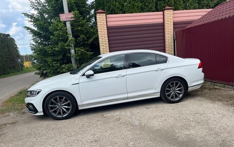 Volkswagen Passat B8 рестайлинг, 2020 год, 2 700 000 рублей, 7 фотография