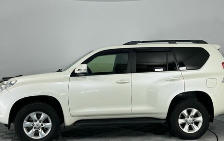 Toyota Land Cruiser Prado 150 рестайлинг 2, 2010 год, 3 300 000 рублей, 8 фотография