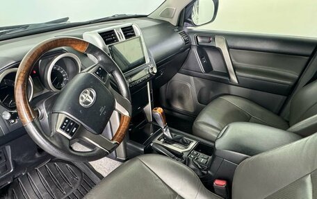 Toyota Land Cruiser Prado 150 рестайлинг 2, 2010 год, 3 300 000 рублей, 9 фотография