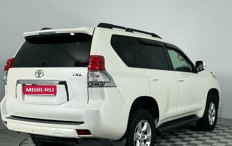Toyota Land Cruiser Prado 150 рестайлинг 2, 2010 год, 3 300 000 рублей, 5 фотография