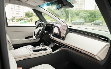 Lexus LM, 2024 год, 16 500 000 рублей, 13 фотография