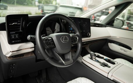 Lexus LM, 2024 год, 16 500 000 рублей, 10 фотография