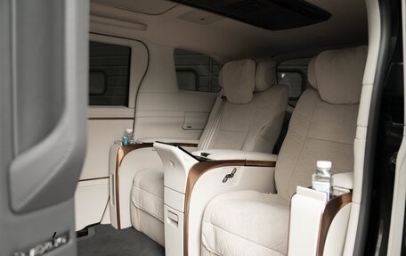 Lexus LM, 2024 год, 16 500 000 рублей, 14 фотография