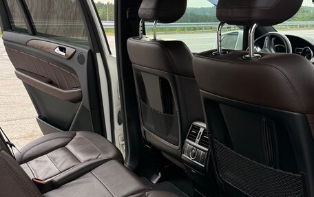 Mercedes-Benz GL-Класс, 2014 год, 2 750 000 рублей, 5 фотография