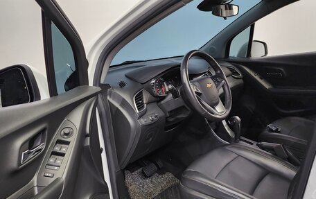 Chevrolet Trax, 2021 год, 1 003 000 рублей, 10 фотография