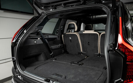Volvo XC90 II рестайлинг, 2025 год, 14 000 000 рублей, 15 фотография