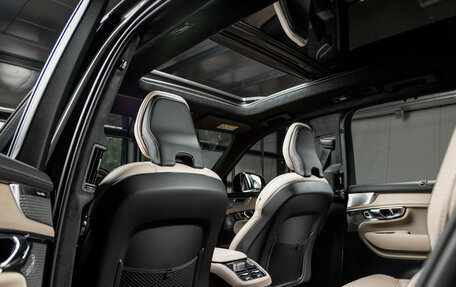 Volvo XC90 II рестайлинг, 2025 год, 14 000 000 рублей, 14 фотография