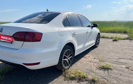 Volkswagen Jetta VI, 2012 год, 1 150 000 рублей, 4 фотография