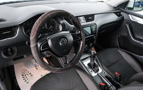 Skoda Octavia, 2017 год, 1 249 000 рублей, 8 фотография