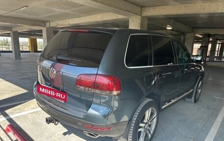 Volkswagen Touareg III, 2003 год, 750 000 рублей, 4 фотография