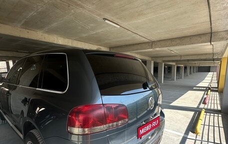 Volkswagen Touareg III, 2003 год, 750 000 рублей, 18 фотография