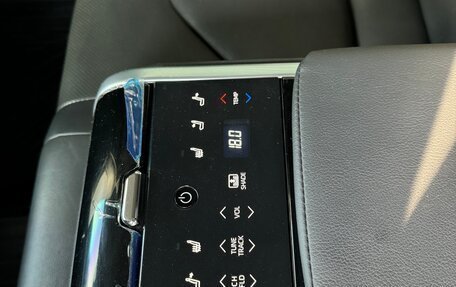 Toyota Camry, 2018 год, 3 100 000 рублей, 10 фотография