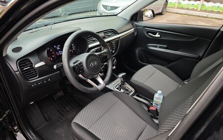 KIA Rio IV, 2018 год, 1 415 000 рублей, 19 фотография