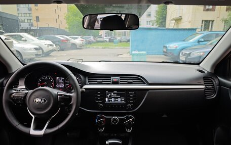 KIA Rio IV, 2018 год, 1 415 000 рублей, 29 фотография