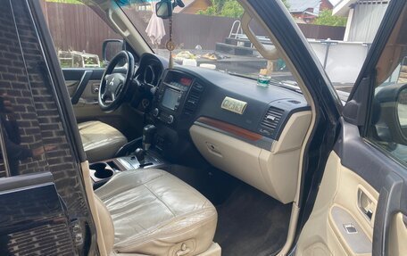 Mitsubishi Pajero IV, 2007 год, 1 250 000 рублей, 3 фотография