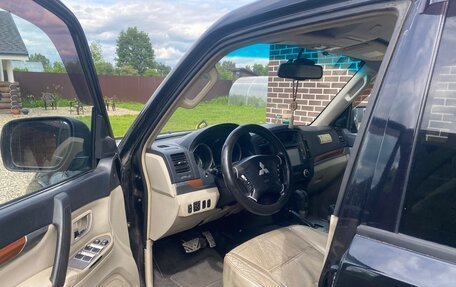 Mitsubishi Pajero IV, 2007 год, 1 250 000 рублей, 6 фотография