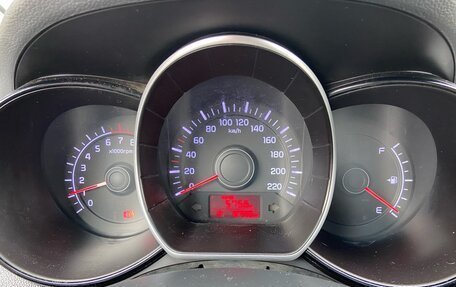 KIA Rio III рестайлинг, 2016 год, 892 000 рублей, 9 фотография