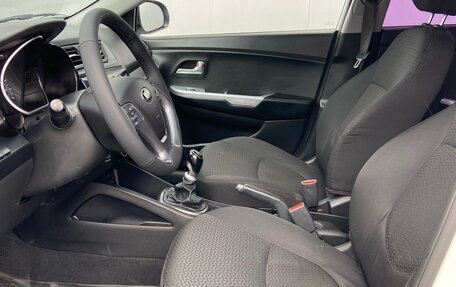 KIA Rio III рестайлинг, 2016 год, 892 000 рублей, 10 фотография
