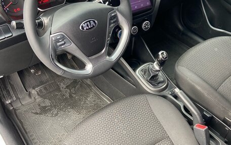KIA Rio III рестайлинг, 2016 год, 892 000 рублей, 11 фотография