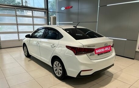 Hyundai Solaris II рестайлинг, 2017 год, 1 049 000 рублей, 7 фотография