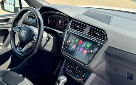 Volkswagen Tiguan II, 2021 год, 4 250 000 рублей, 21 фотография