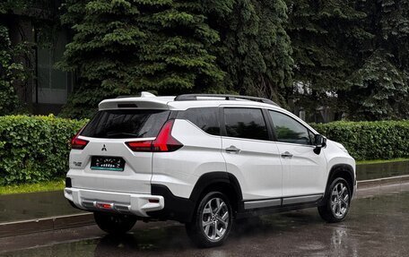 Mitsubishi Xpander, 2023 год, 2 590 000 рублей, 2 фотография