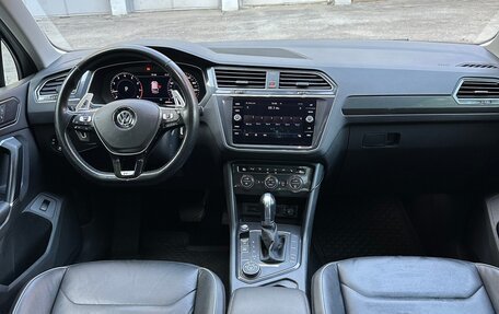 Volkswagen Tiguan II, 2018 год, 3 290 000 рублей, 13 фотография