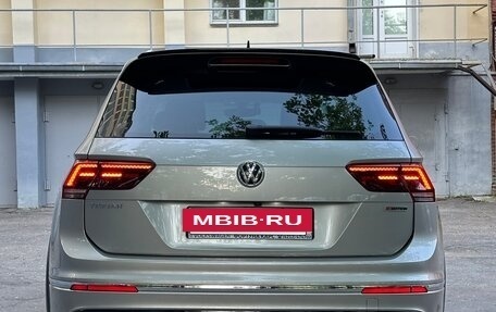 Volkswagen Tiguan II, 2018 год, 3 290 000 рублей, 9 фотография