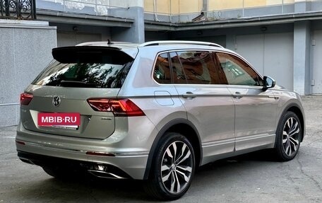 Volkswagen Tiguan II, 2018 год, 3 290 000 рублей, 3 фотография