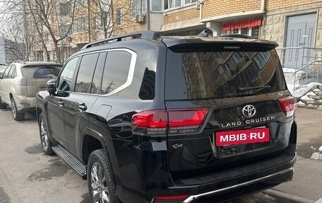 Toyota Land Cruiser, 2022 год, 9 000 000 рублей, 4 фотография