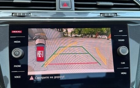 Volkswagen Tiguan II, 2018 год, 3 290 000 рублей, 19 фотография