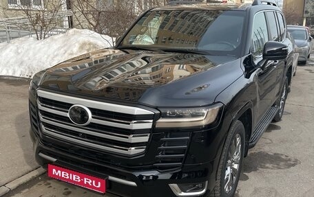 Toyota Land Cruiser, 2022 год, 9 000 000 рублей, 2 фотография