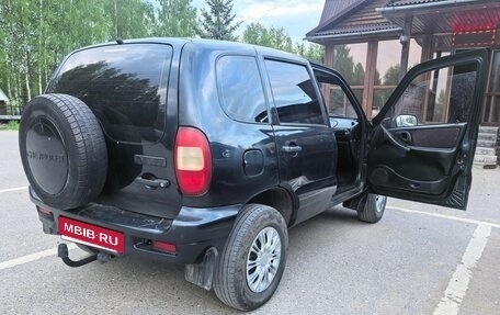 Chevrolet Niva I рестайлинг, 2006 год, 390 000 рублей, 6 фотография