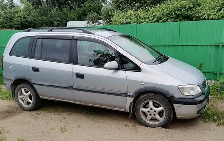 Opel Zafira A рестайлинг, 2000 год, 290 000 рублей, 3 фотография