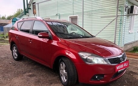 KIA cee'd I рестайлинг, 2011 год, 720 000 рублей, 2 фотография