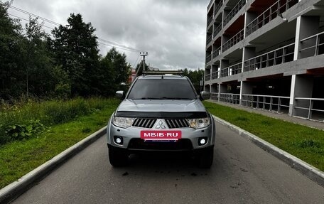 Mitsubishi Pajero Sport II рестайлинг, 2011 год, 1 520 000 рублей, 2 фотография