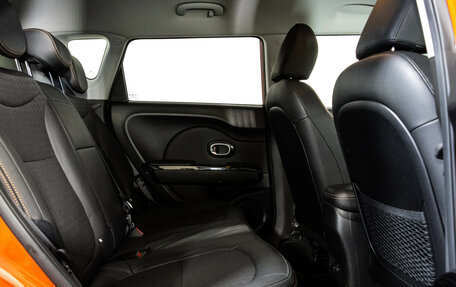 KIA Soul II рестайлинг, 2016 год, 1 549 000 рублей, 20 фотография