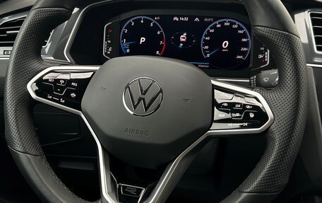 Volkswagen Tiguan II, 2021 год, 3 795 700 рублей, 23 фотография