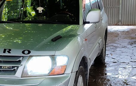 Mitsubishi Pajero III рестайлинг, 2000 год, 890 000 рублей, 20 фотография