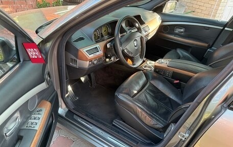 BMW 7 серия, 2005 год, 1 700 000 рублей, 24 фотография