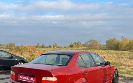 BMW 3 серия, 1993 год, 115 000 рублей, 3 фотография
